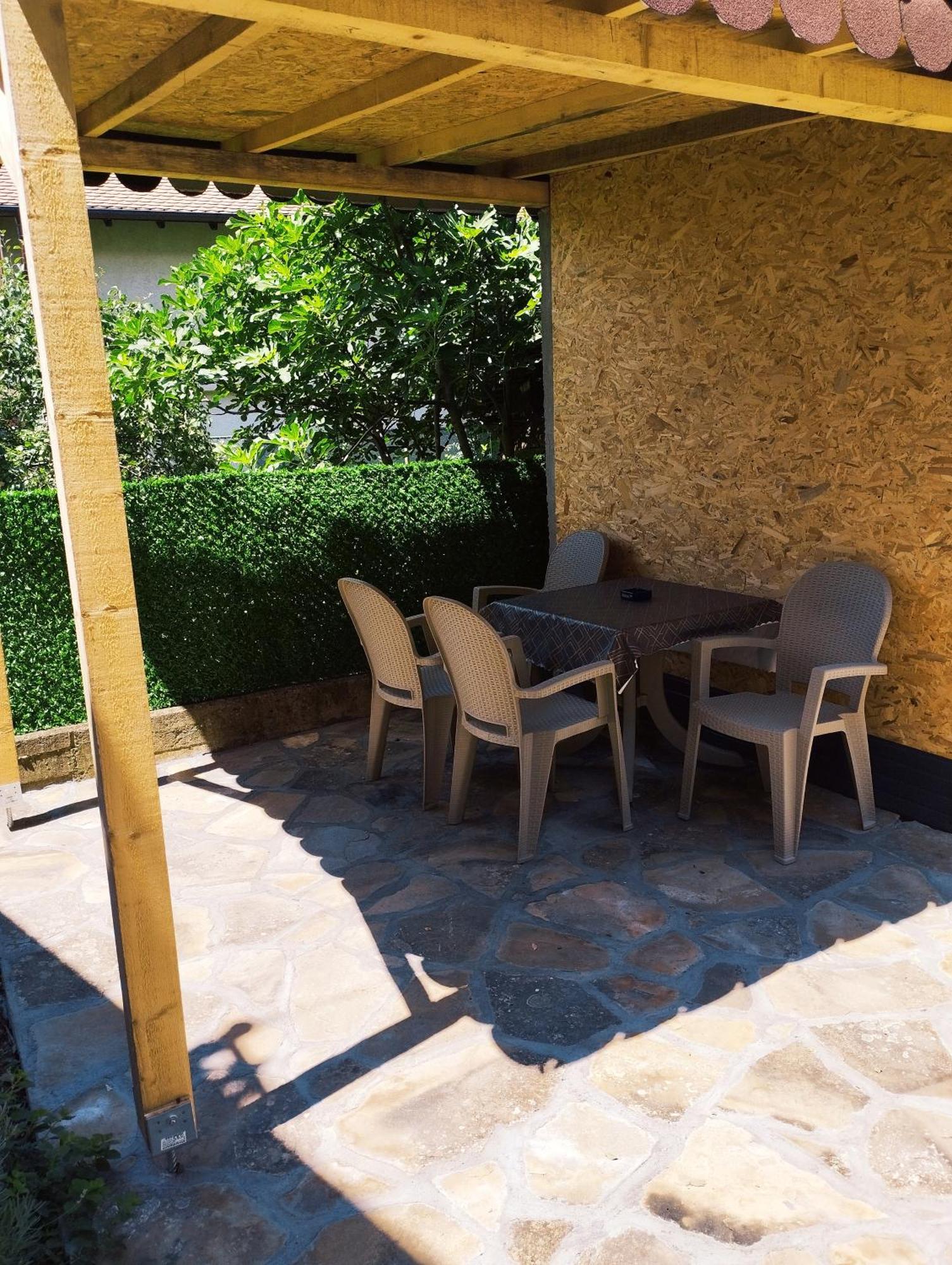 Apartman Kutak Pirot Exterior photo